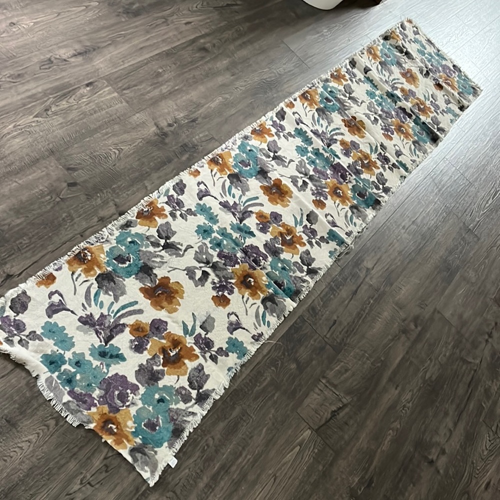 Jute table runner